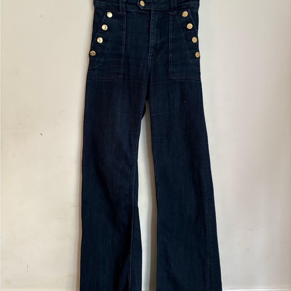 H&M MARINE FLARE JEANS WITH BUTTON DETAILING IN MID WASH SIZE 2 long NWOT - Picture 3 of 4